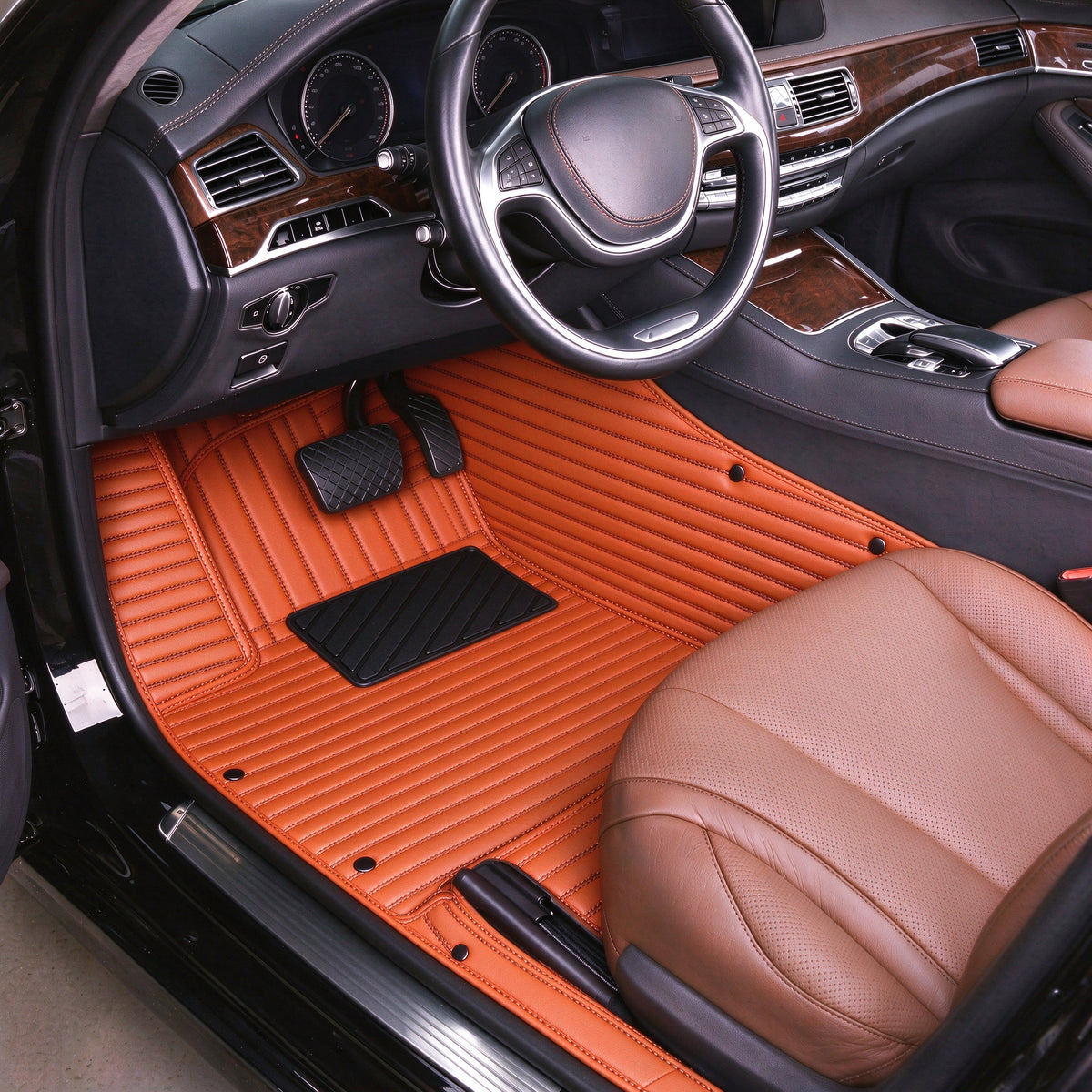 STRIPED CAR FLOOR MATS – SINGLE LAYER, CUSTOM-FIT ALL-WEATHER