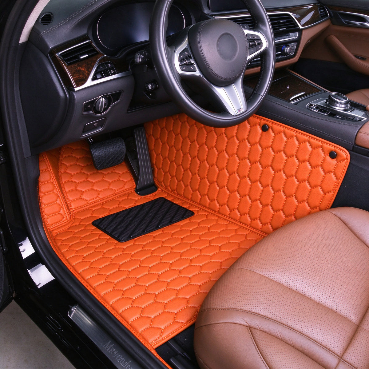 HONEYCOMB CAR FLOOR MATS – SINGLE LAYER, CUSTOM-FIT ALL-WEATHER